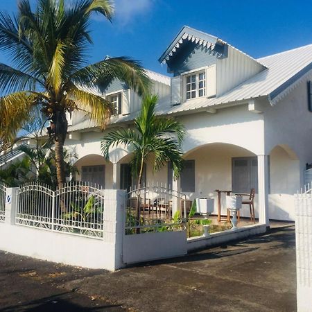 Le Caillou Blanc Bed and Breakfast Saint-Paul Εξωτερικό φωτογραφία