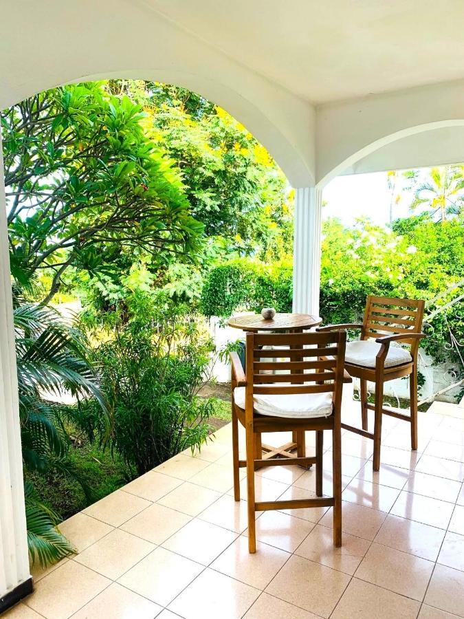 Le Caillou Blanc Bed and Breakfast Saint-Paul Εξωτερικό φωτογραφία