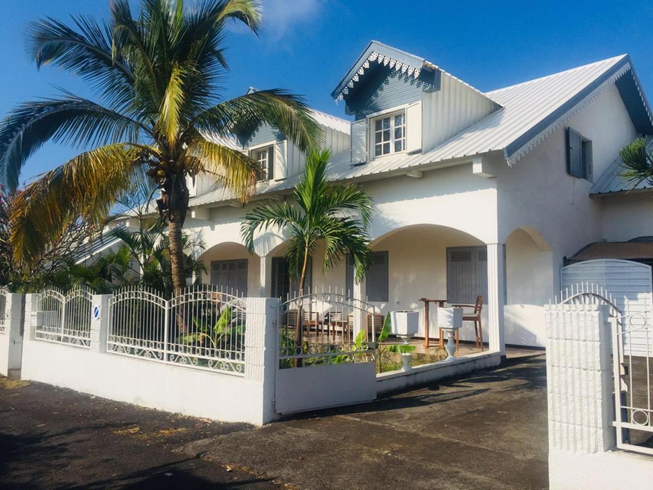 Le Caillou Blanc Bed and Breakfast Saint-Paul Εξωτερικό φωτογραφία